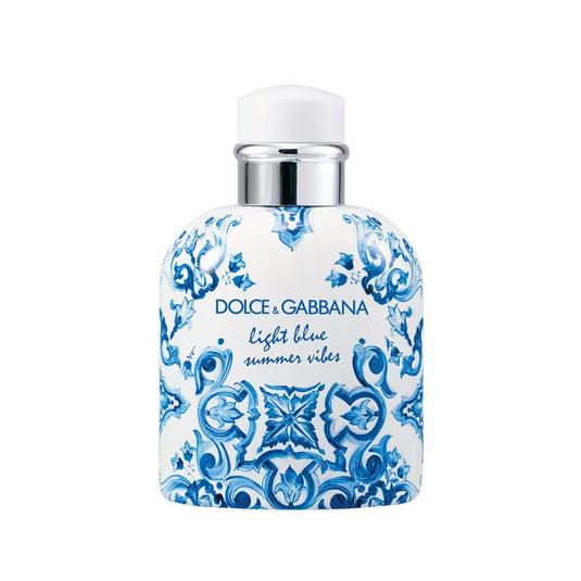 Dolce & Gabbana Light Blue Summer Vibes EDT Men - An energizing fragrance that has a blend of citrus and earthy notes makes it a versatile choice for daytime wear, casual outings, or evening events.